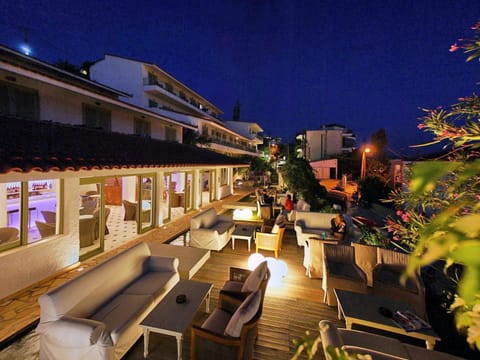 Night, Balcony/Terrace, Lounge or bar