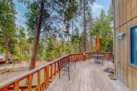 Mitthas Tapovan House in Arnold