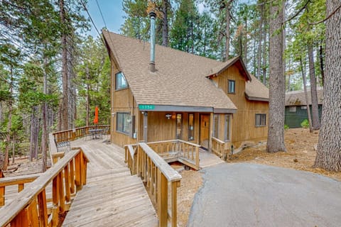 Mitthas Tapovan House in Arnold