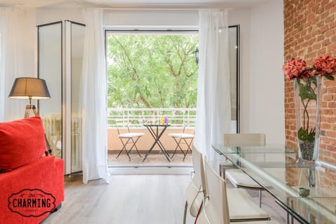 Balcony/Terrace, Dining area