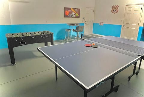 Game Room, Table tennis