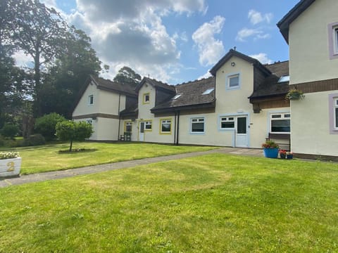 Property building, Garden, Garden view