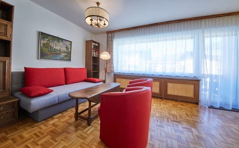 Bed, Living room, Seating area