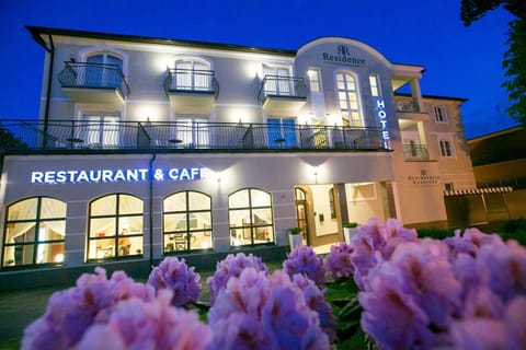 Property building, Night