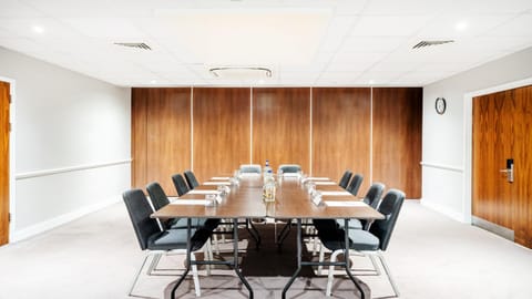 Meeting/conference room