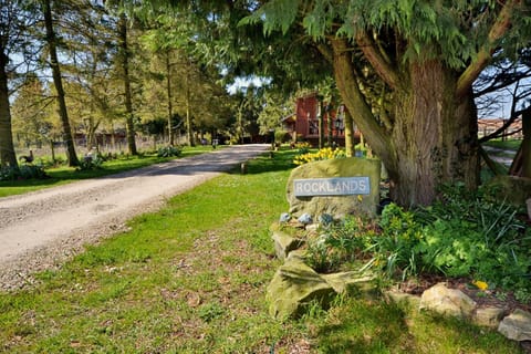 Facade/entrance, Garden