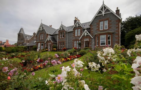 Myrtle Bank Guest House Bed and Breakfast in Fort William