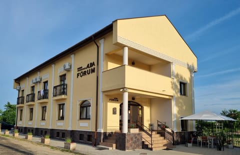 Property building, Day