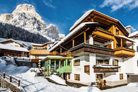 Ciasa Confolia Bed and Breakfast in Corvara