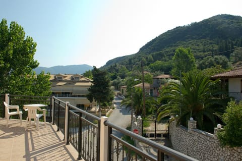 Day, Balcony/Terrace, Mountain view