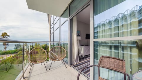 View (from property/room), Balcony/Terrace, Sea view