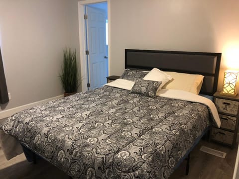 Niagara Falls (USA) Minutes to EVERYTHING House in Niagara Falls