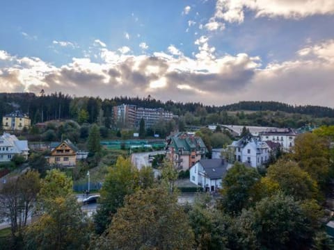 Neighbourhood, City view
