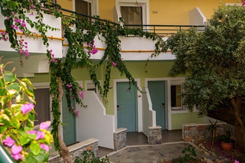 Dedalos Beach Hotel Hotel in Crete