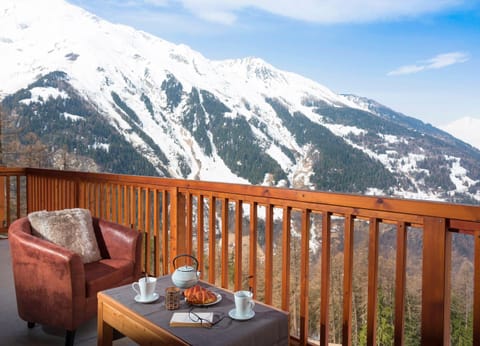 Winter, View (from property/room), Balcony/Terrace, Mountain view
