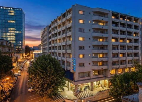 Property building, City view