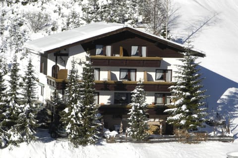 Gästehaus Winsauer Bed and Breakfast in Oberstdorf