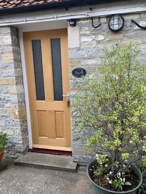 No. 4 Smith Cottages Apartment in South Somerset District