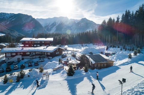 Property building, Winter