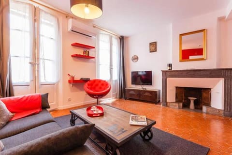 L'Entrecasteaux Apartment in Aix-en-Provence