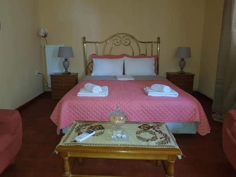 Bed, Photo of the whole room