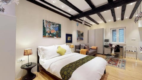 Bed, Bedroom