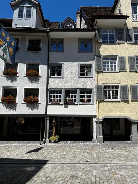 Bett am Weiher Bed and Breakfast in St. Gallen, Switzerland