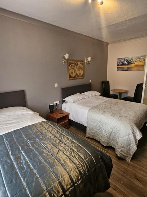 The Ship Hotel Hotel in Mid Devon District