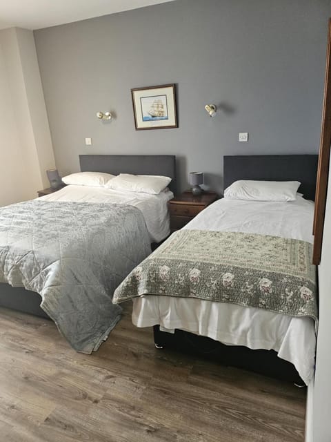 The Ship Hotel Hotel in Mid Devon District