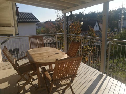 Property building, View (from property/room), Balcony/Terrace