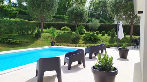 Villa 2008 Apartment in Chablis