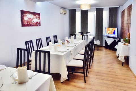 Meeting/conference room