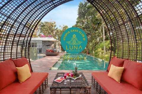 Day, Natural landscape, Garden, Seating area, Garden view, Pool view, sunbed