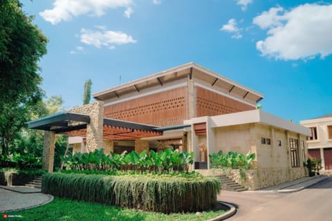 Property building, Lobby or reception
