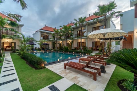 Property building, Patio, Garden, Swimming pool