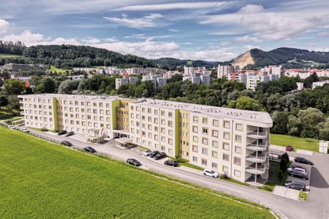 Property building, Bird's eye view