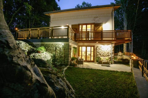Property building, Patio, Spring, Night, Garden, Garden view