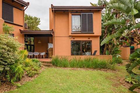 Facade/entrance, Garden, View (from property/room)