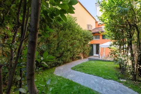 Property building, Garden view