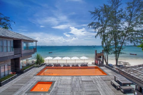 Beach, Sea view, Swimming pool