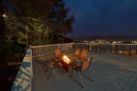 Outdoor Living Splash Pad Theater Arcade House in Pigeon Forge