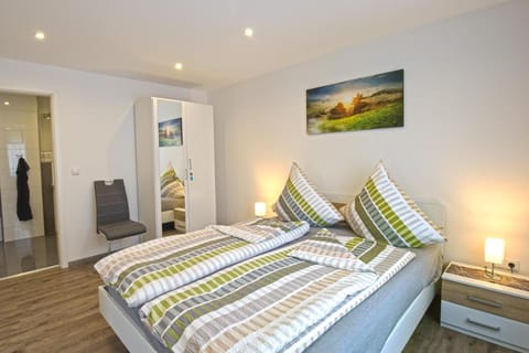 Ferienhaus an der Burg Namedy Apartment in Andernach