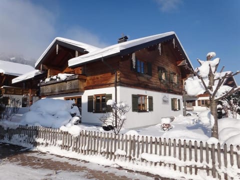 Property building, Winter