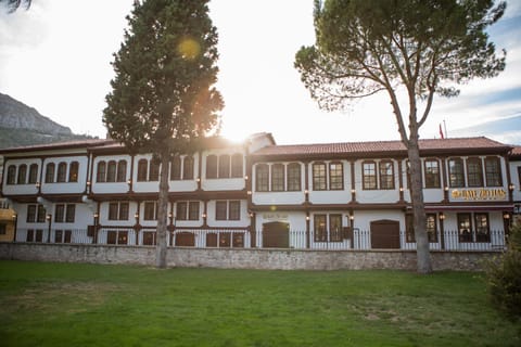 Property building, Spring, Day