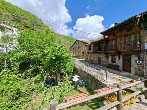 Property building, Natural landscape
