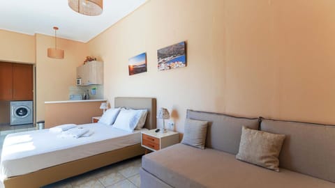 Oriental Bay Bed and Breakfast in Palaiochora