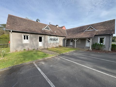 Property logo or sign