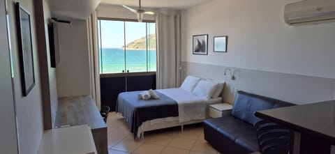 Bedroom, Sea view, air conditioner