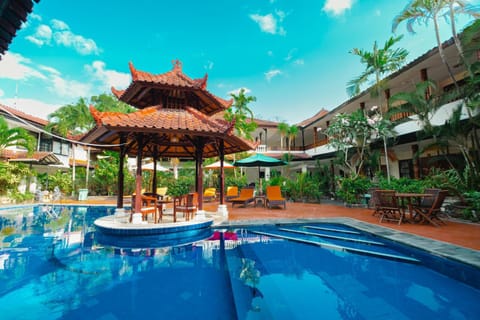 Property building, Pool view, Swimming pool