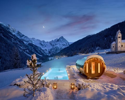 Natural landscape, Winter, Swimming pool, Swimming pool